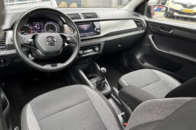 Škoda Fabia (2020) thumbnail 7