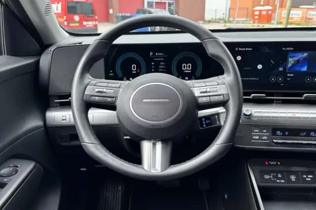 Hyundai Kona (2025) thumbnail 12