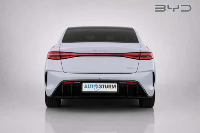 BYD Seal (2026) thumbnail 4