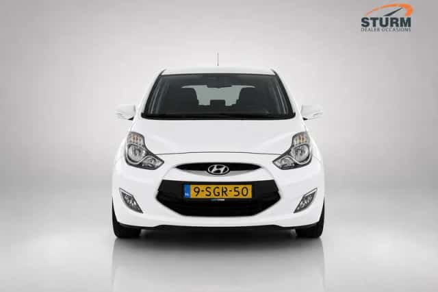 Hyundai ix20 (2013) thumbnail 2