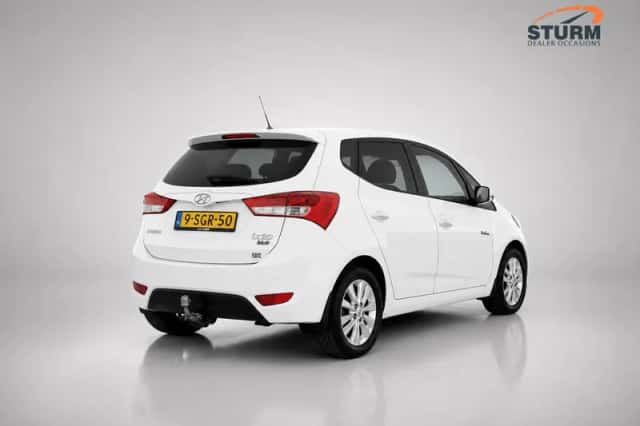 Hyundai ix20 (2013) thumbnail 3