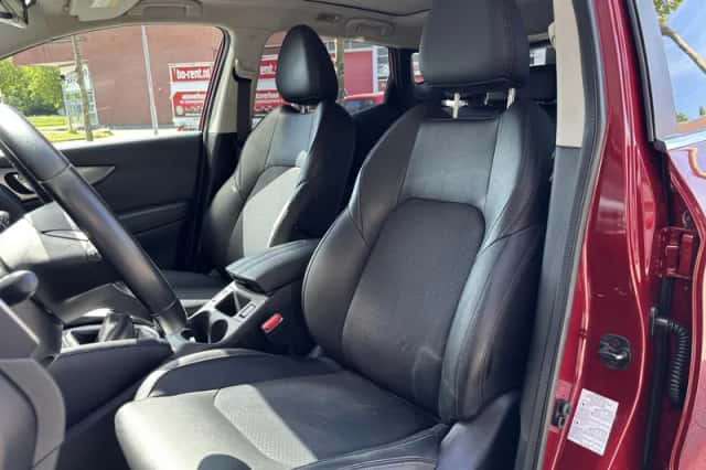 Nissan Qashqai (2018) thumbnail 6
