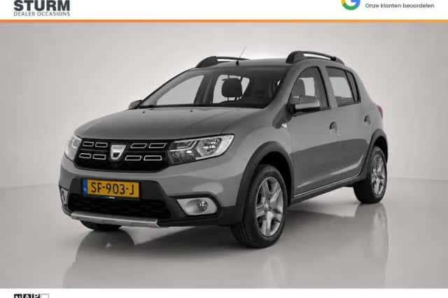 Dacia Sandero Stepway (2018) thumbnail 1