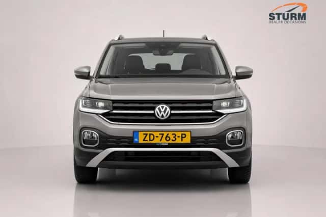 Volkswagen T-Cross (2019) thumbnail 2