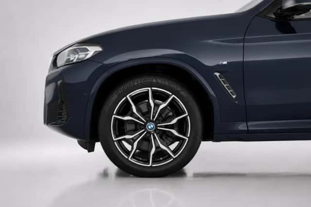 BMW X3 (2023) thumbnail 6