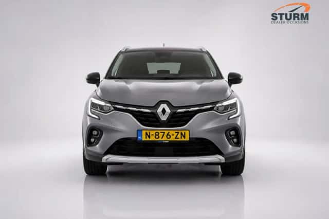 Renault Captur (2021) thumbnail 2