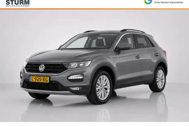 Volkswagen T-Roc (2018) thumbnail 1
