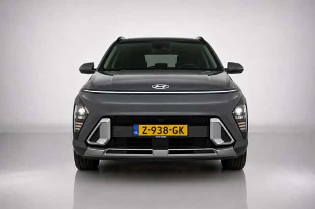 Hyundai Kona (2024) thumbnail 2