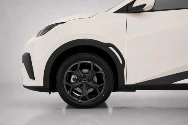BYD Dolphin (2026) thumbnail 6