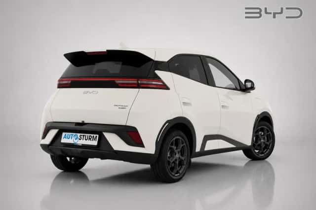 BYD Dolphin (2026) thumbnail 3