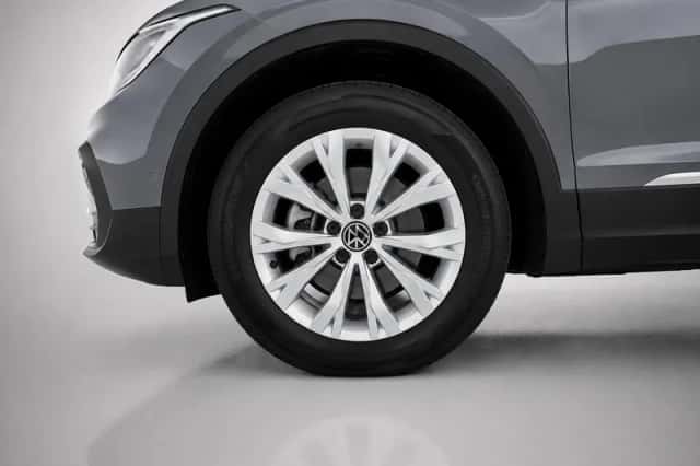 Volkswagen Tiguan (2023) thumbnail 6