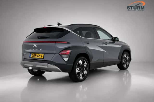 Hyundai Kona (2024) thumbnail 3