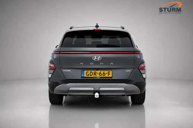Hyundai Kona (2024) thumbnail 4