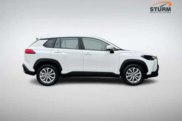 Toyota Corolla Cross (2023) thumbnail 3
