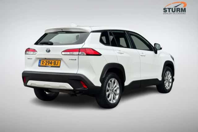 Toyota Corolla Cross (2023) thumbnail 4