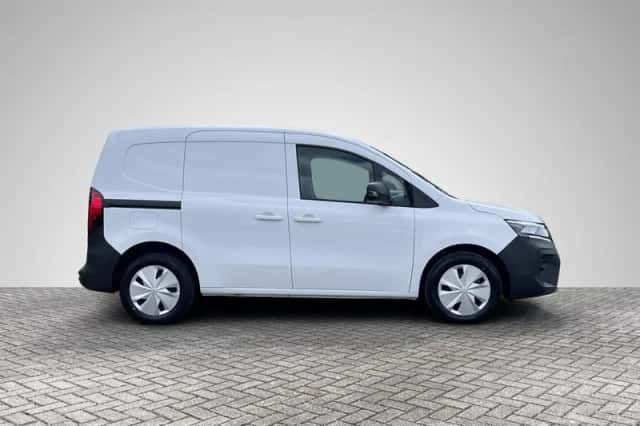 Nissan Townstar (2023) thumbnail 3