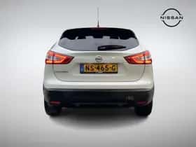 Nissan Qashqai (2017) thumbnail 4