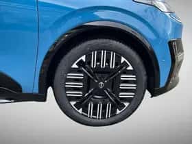 Nissan Micra (2025) thumbnail 8