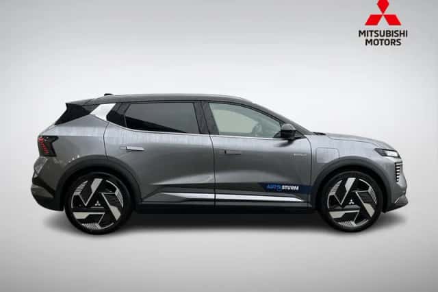 Mitsubishi Eclipse Cross (2025) thumbnail 3