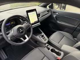 Mitsubishi Grandis (2026) thumbnail 11