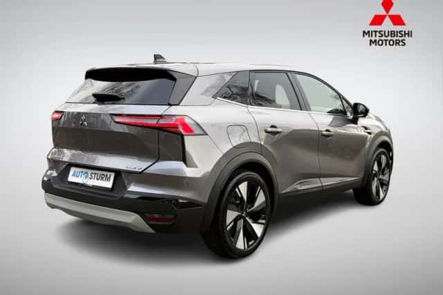 Mitsubishi Grandis (2026) thumbnail 4