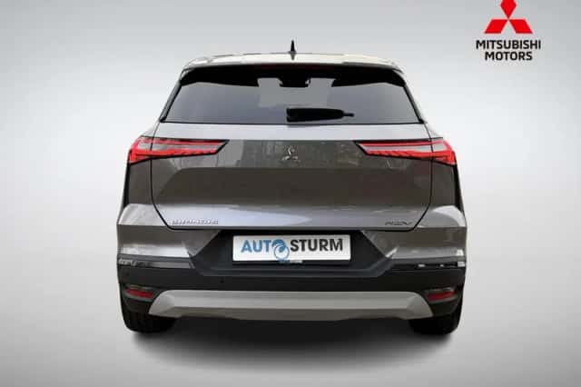 Mitsubishi Grandis (2026) thumbnail 5