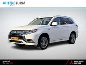 Mitsubishi Outlander (2021)