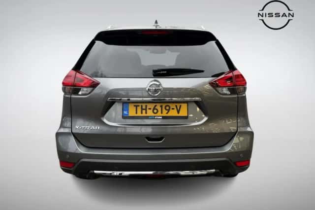 Nissan X-Trail (2018) thumbnail 5