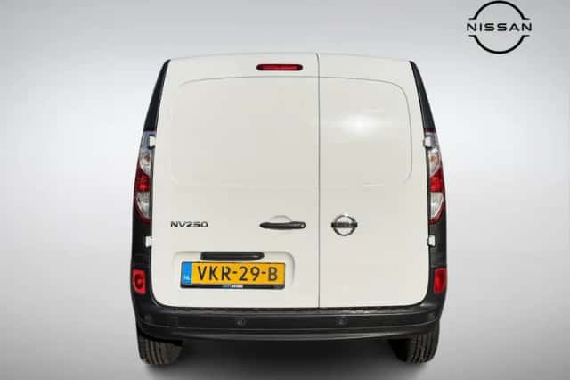 Nissan NV250 (2021) thumbnail 4