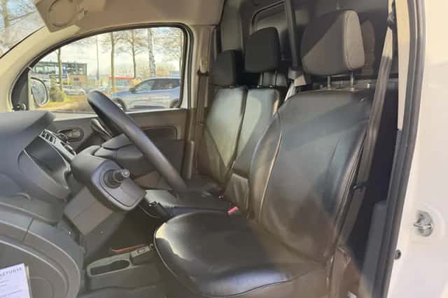 Nissan NV250 (2021) thumbnail 6
