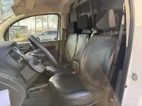 Nissan NV250 (2021) thumbnail 6