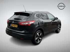 Nissan Qashqai (2017) thumbnail 4
