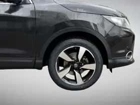 Nissan Qashqai (2017) thumbnail 8