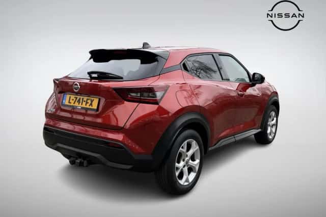 Nissan Juke (2021) thumbnail 4