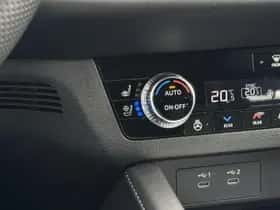 Mitsubishi Outlander (2026) thumbnail 22