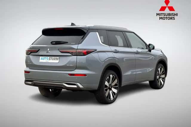 Mitsubishi Outlander (2026) thumbnail 4