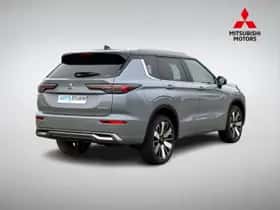 Mitsubishi Outlander (2026) thumbnail 4