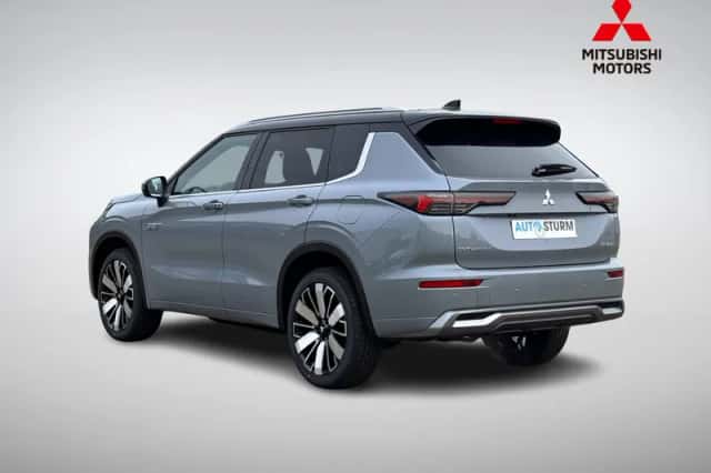 Mitsubishi Outlander (2026) thumbnail 6
