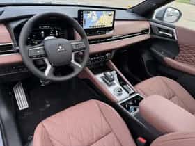 Mitsubishi Outlander (2026) thumbnail 10