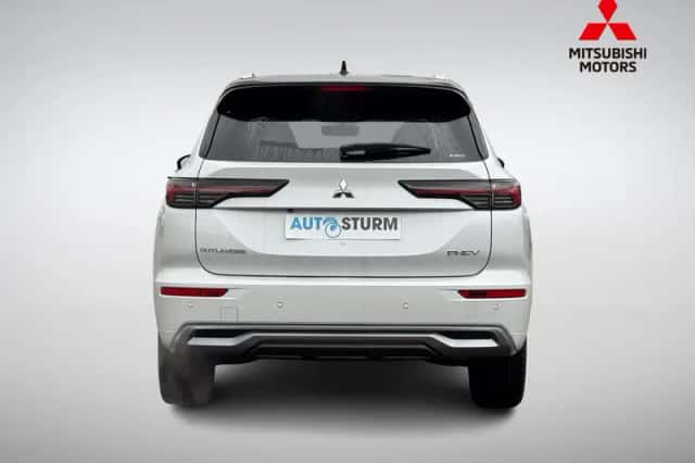 Mitsubishi Outlander (2026) thumbnail 5