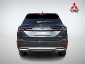 Mitsubishi Outlander (2026) thumbnail 5