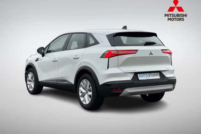 Mitsubishi Grandis (2026) thumbnail 6