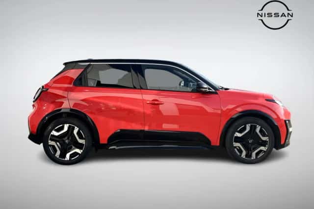 Nissan Micra (2025) thumbnail 3