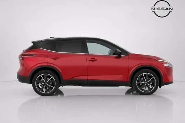 Nissan Qashqai (2023) thumbnail 4