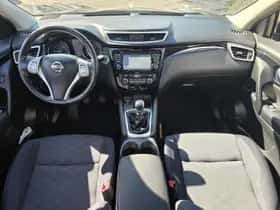 Nissan Qashqai (2017) thumbnail 9