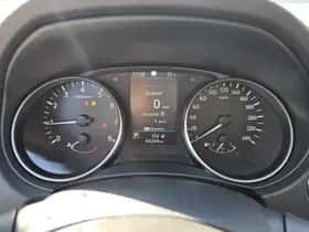 Nissan Qashqai (2021) thumbnail 14