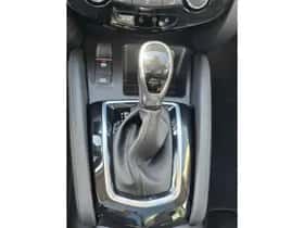 Nissan Qashqai (2021) thumbnail 16