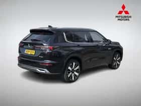 Mitsubishi Outlander (2026) thumbnail 3