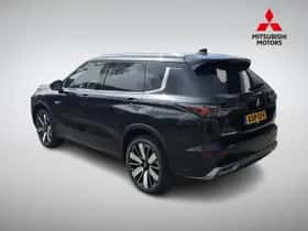 Mitsubishi Outlander (2026) thumbnail 4