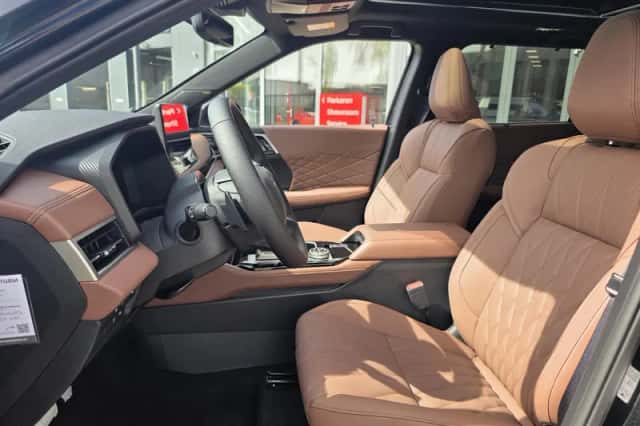 Mitsubishi Outlander (2026) thumbnail 5